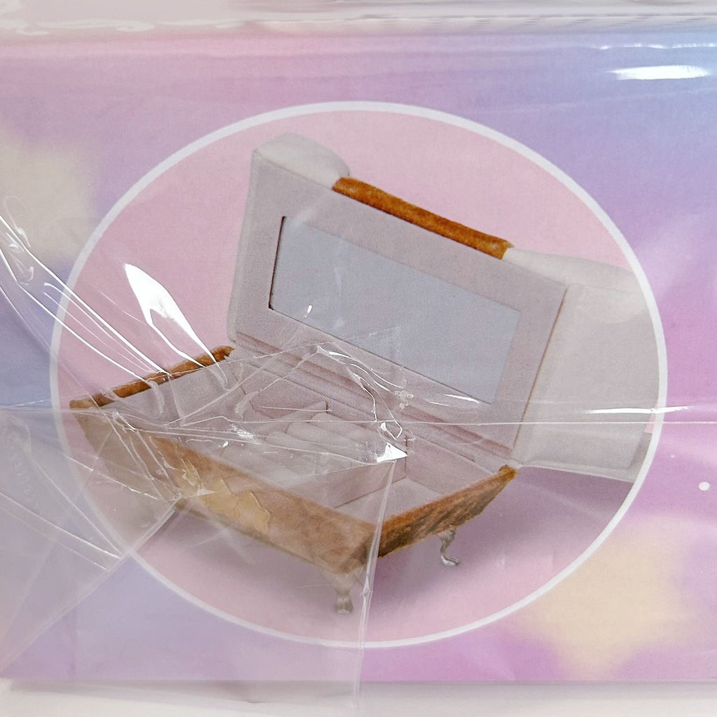 Prize Chiikawa Sofa Jewelry Box