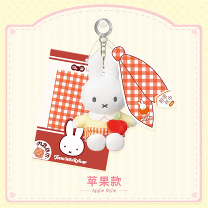 Miffy Jam Workshop Scarf Mascot - Apple