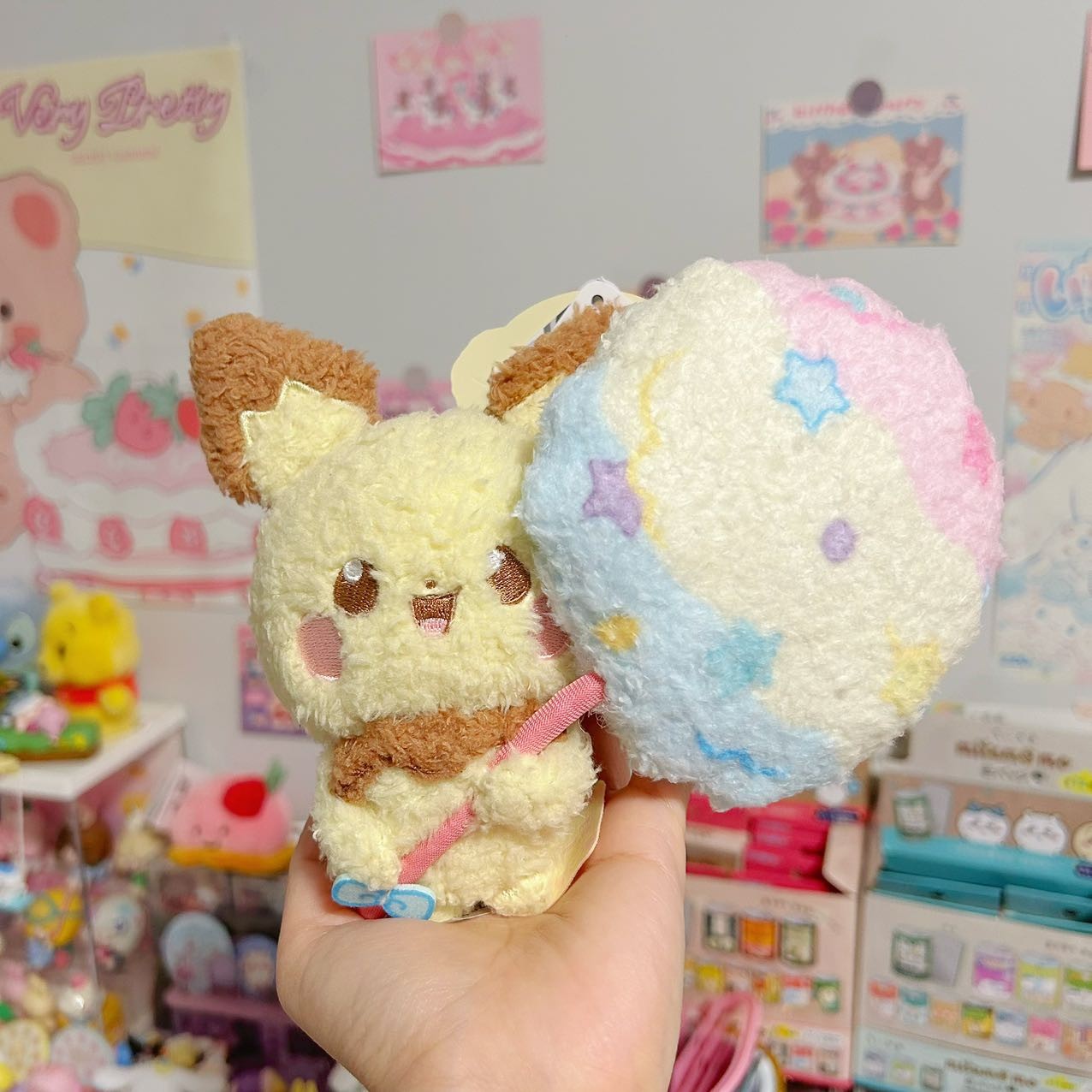 Pokémon Lollipop Pikachu Figure