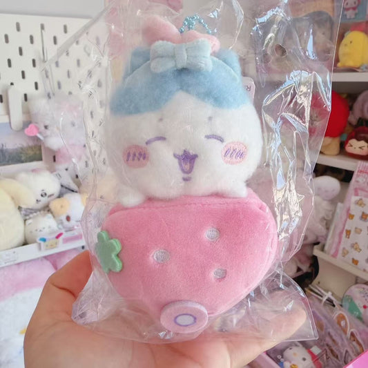 Chiikawa x Sanrio Strawberry Magnetic Mascot
