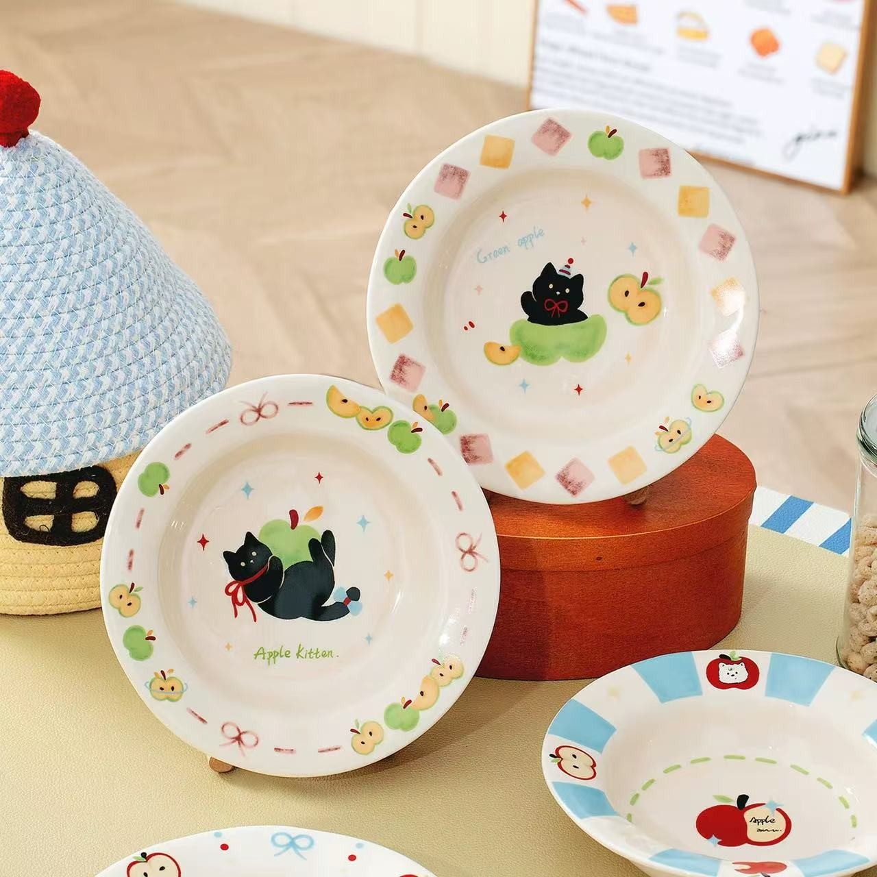 Black Cat 8-inch Plate