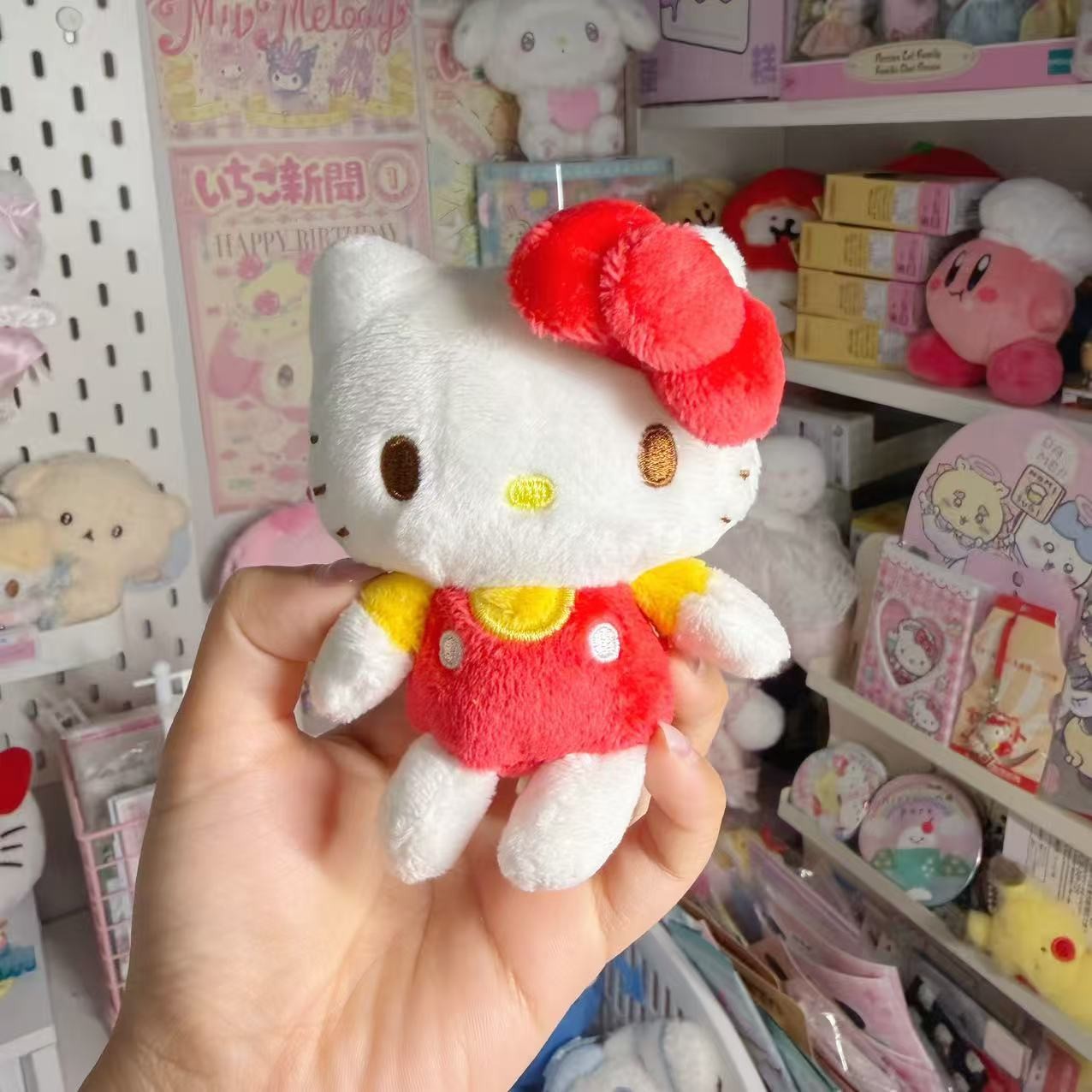 Classic Hello Kitty Plush Keychain Doll