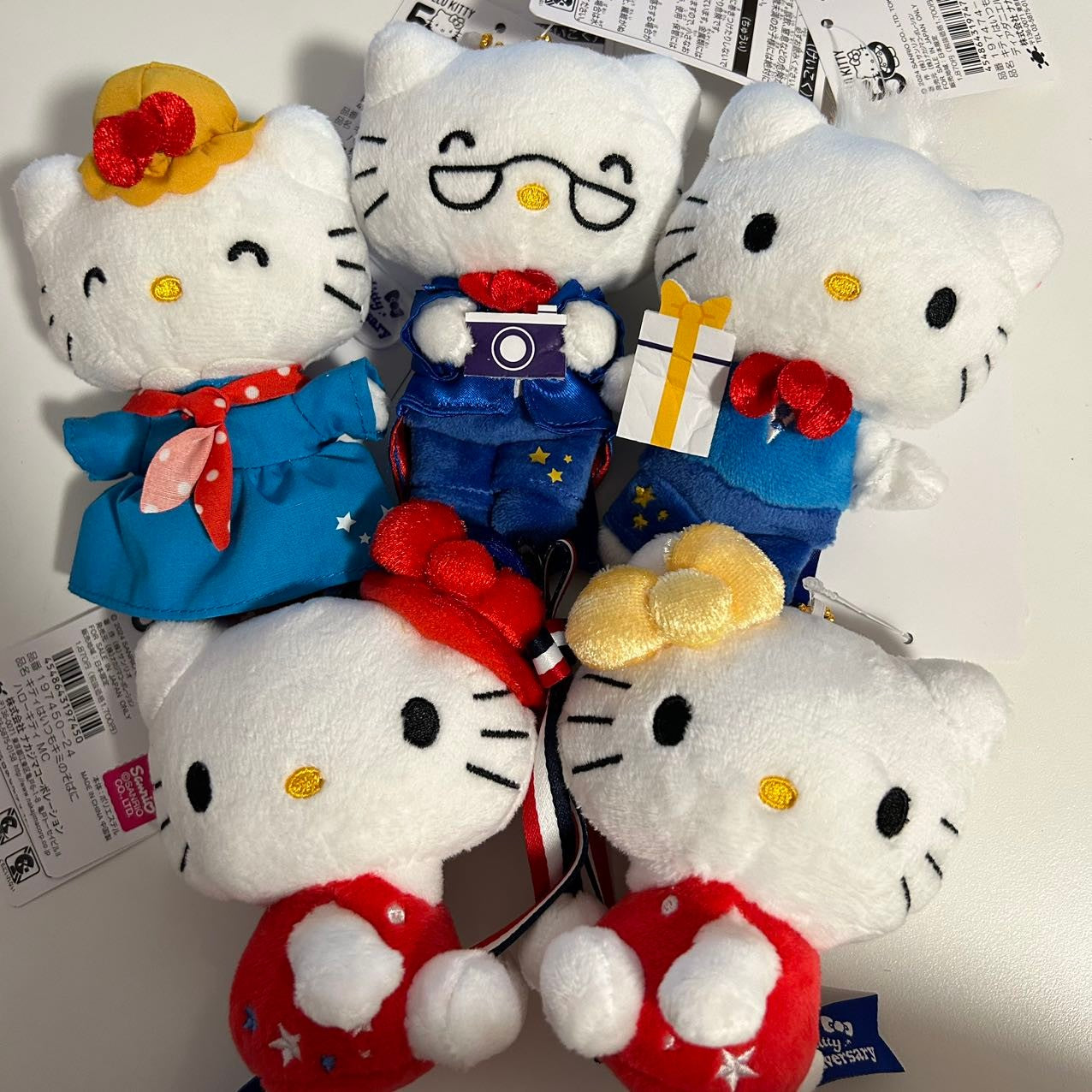 Hello Kitty Family Mascot
