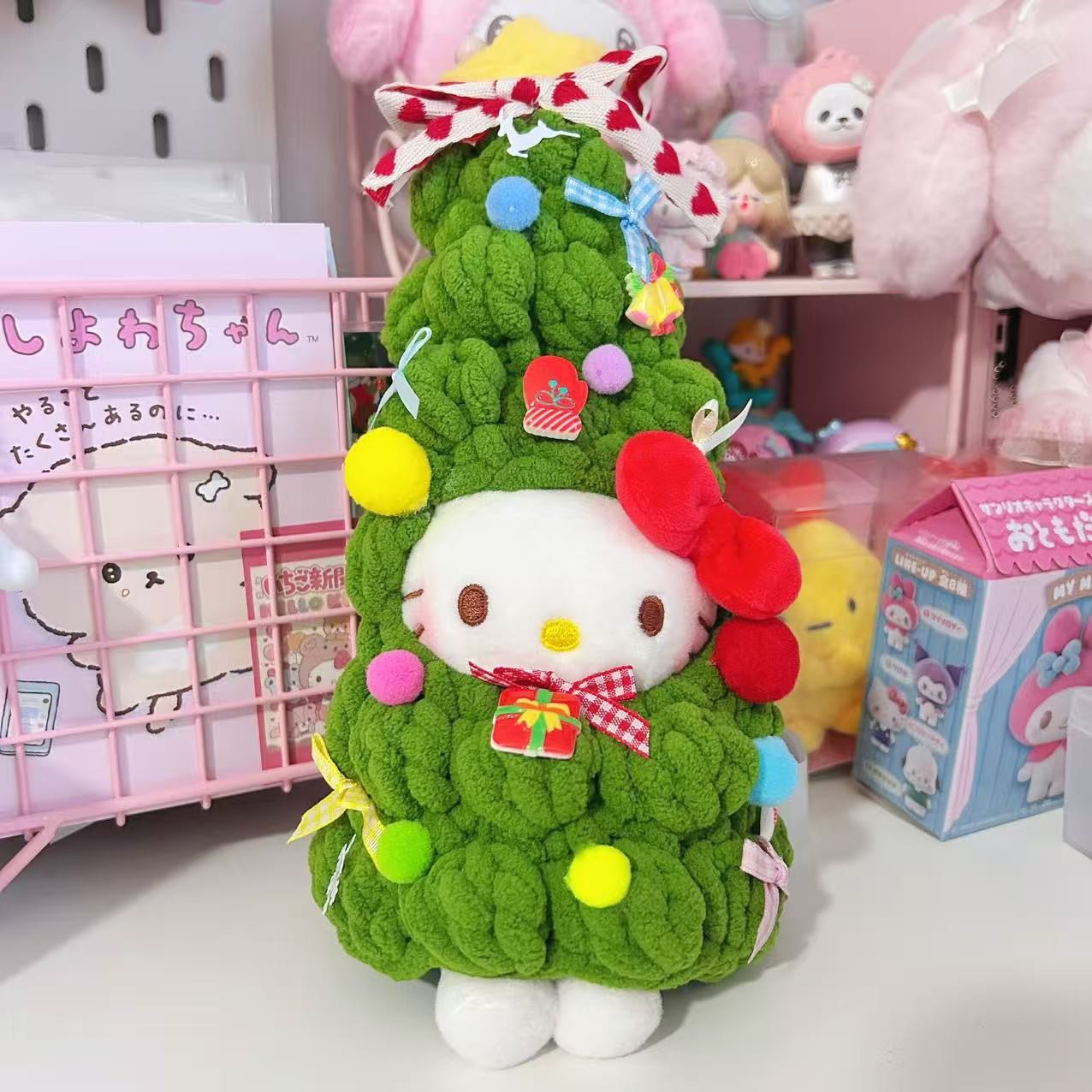 Hello Kitty Christmas Tree (China Official Reissue Version)
