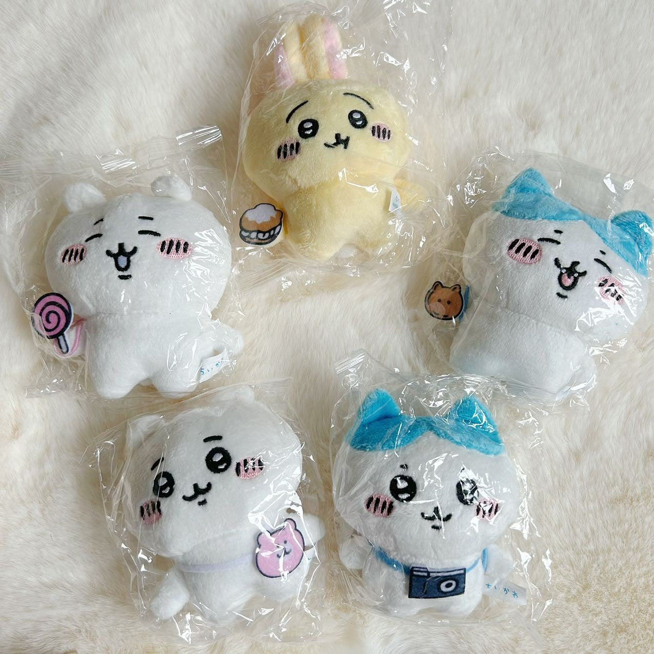 Chiikawa Travel Capsule Toy Mascot