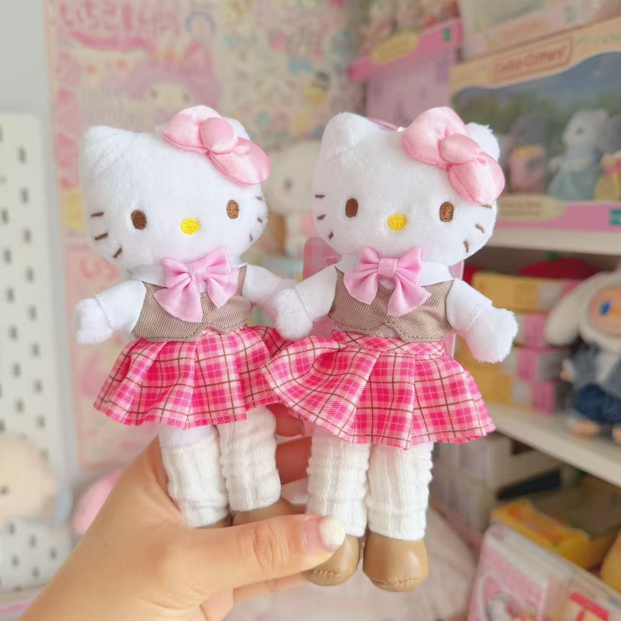 Sanrio Plaid School Uniform Long-Leg Charm